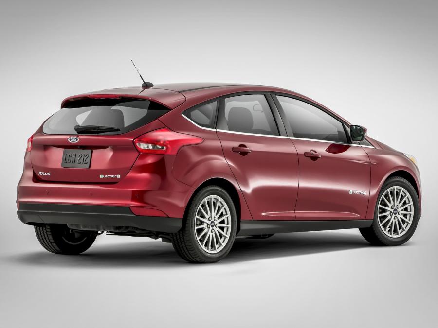  Ford Focus Electric 2015 года  (фото 5 из 11)